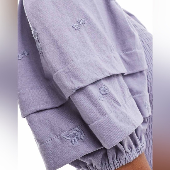 Elegant Lavender Maxi Dress - Picture 2 of 4